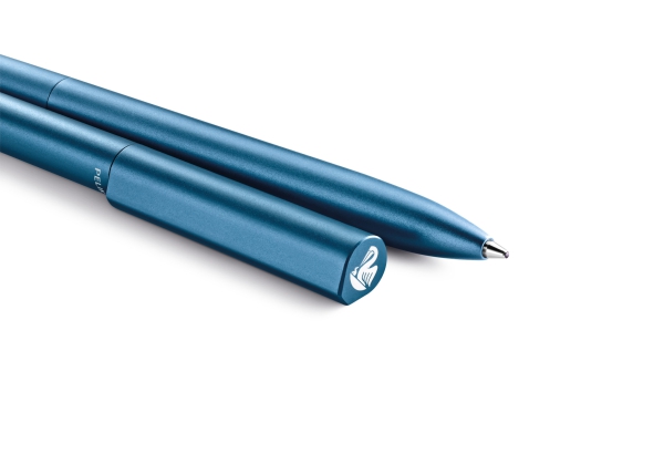 Pelikan Kugelschreiber Ineo® Elements K6 Petrol-Blau mit Gravur